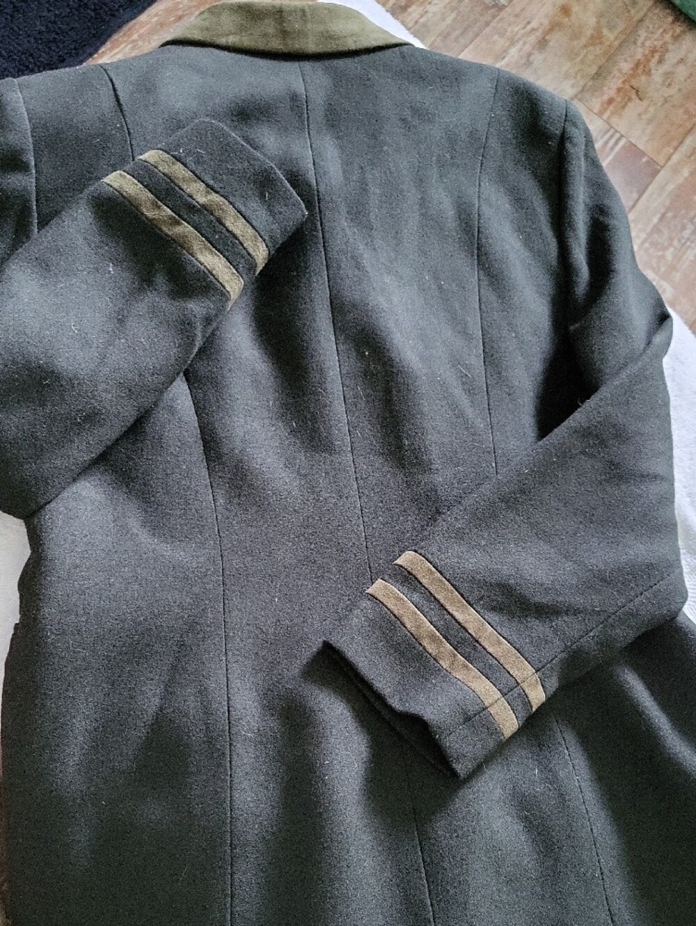 Kasper Olive Green Double-Breasted Blazer with Tan Stripe Accents - Picture 4 of 4